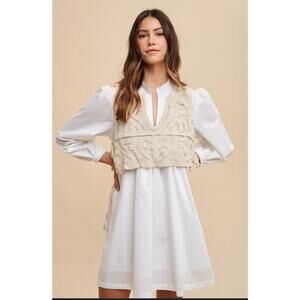 Annie wear Los Angeles long sleeves crochet L NWT